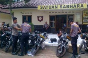 Polres Kuningann Terima 45 Unit Motor Vixion